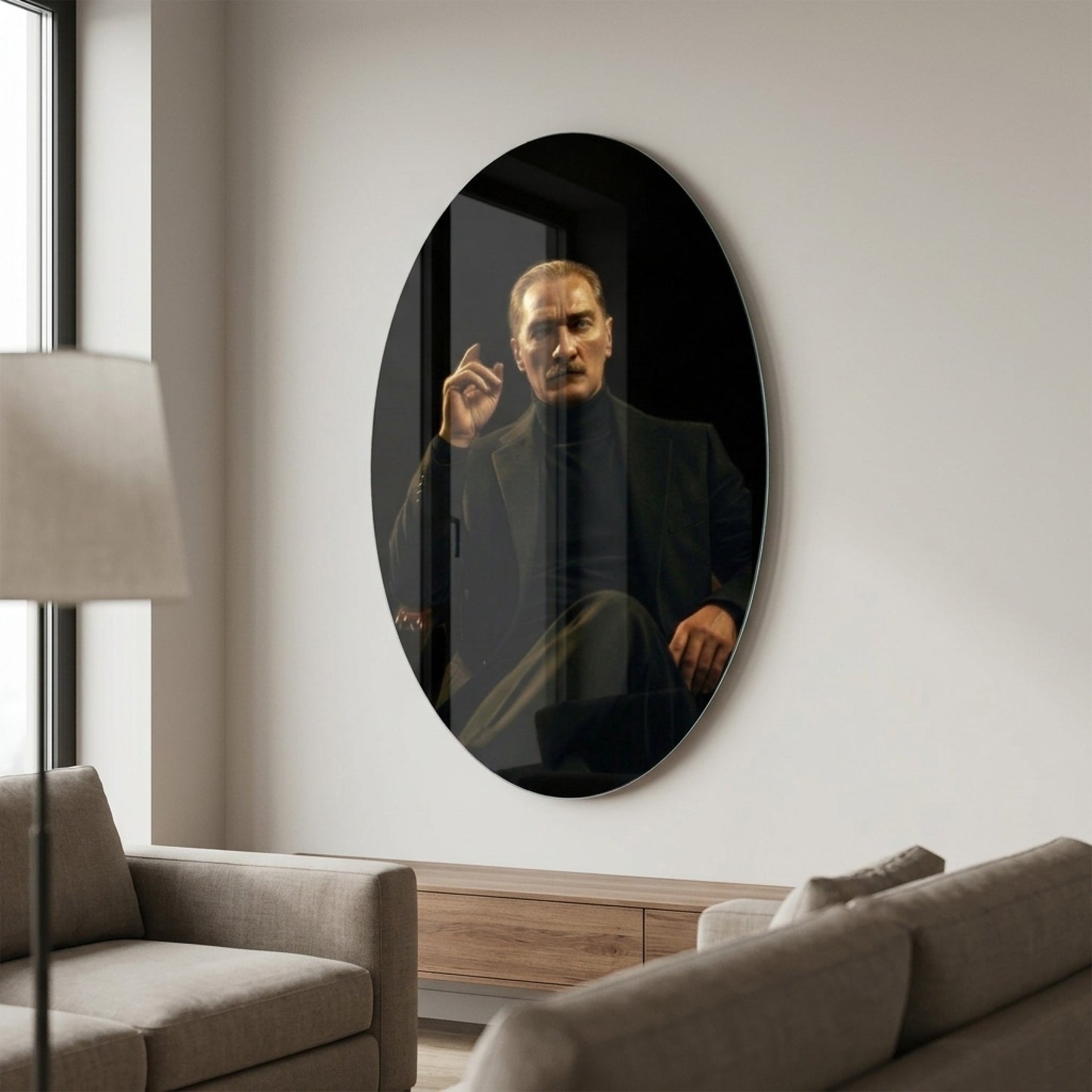 Modern Atatürk Portresi Siyah Ceketli Karizmatik Duruş Oval Dikey Cam Tablo