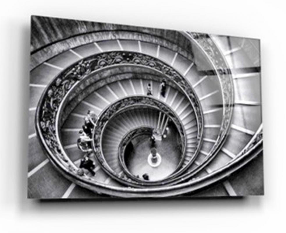 Spiral Merdivenler Yatay Cam Tablo
