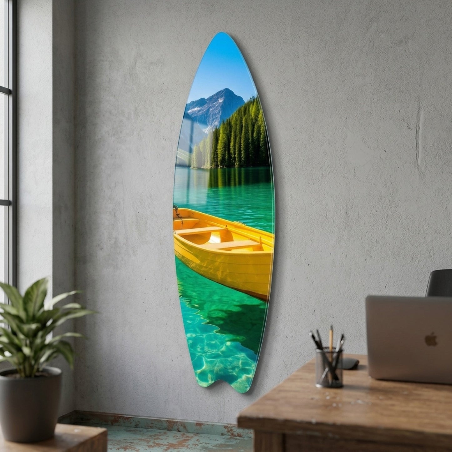 Turkuaz Göl Dağ Manzaralı Sarı Kayık Surf Board Cam Tablo