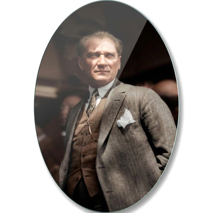 Gazi Mustafa Kemal Atatürk Oval Portre Oval Dikey Cam Tablo