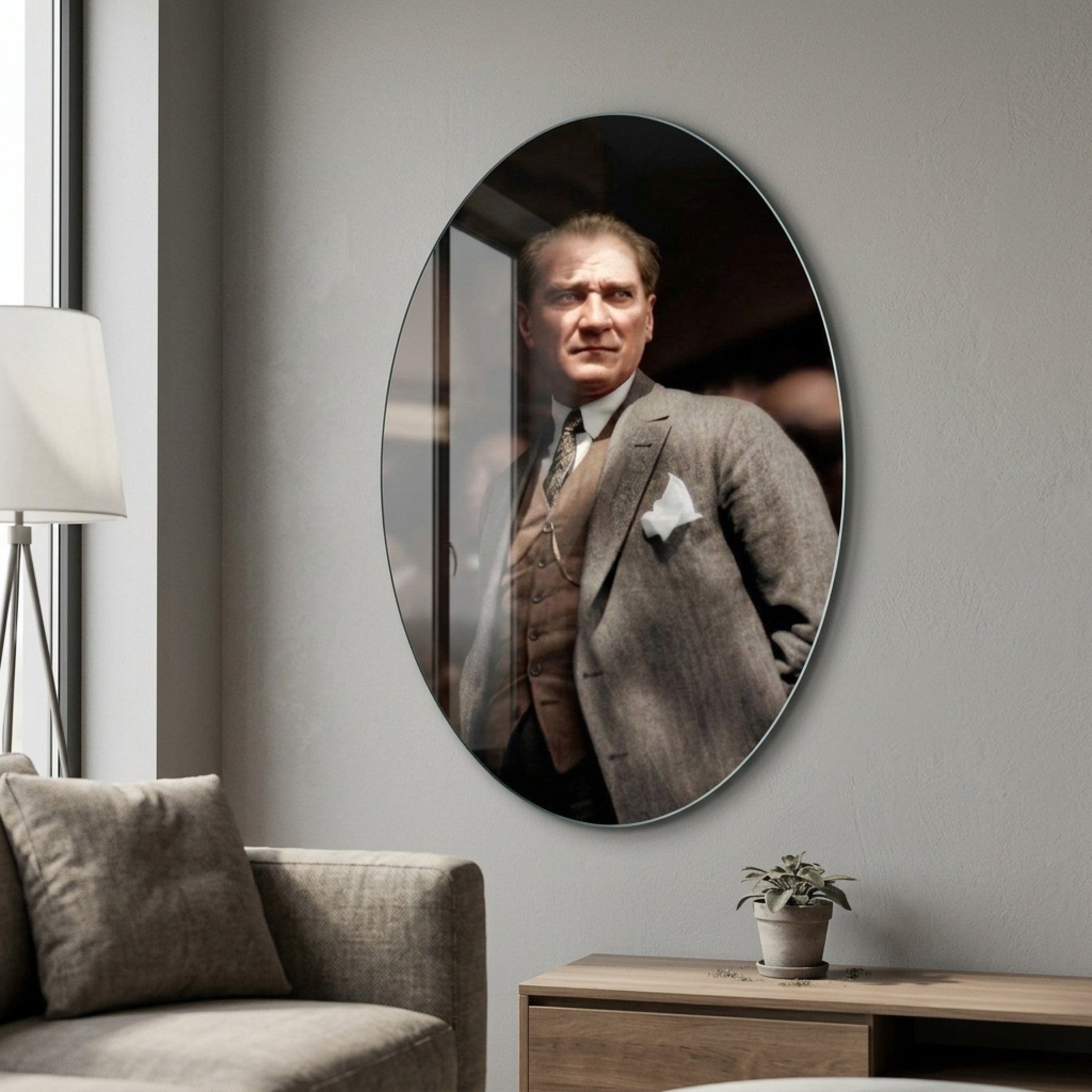 Gazi Mustafa Kemal Atatürk Oval Portre Oval Dikey Cam Tablo