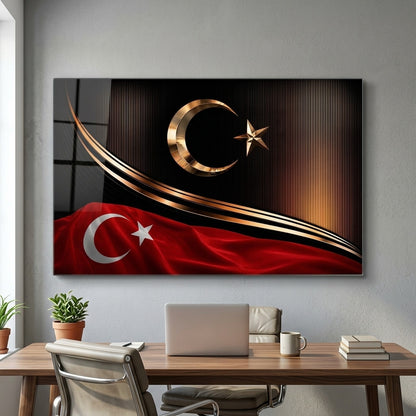 Prestijli Altın Ay Yıldızlı Türk Bayrağı Yatay Cam Tablo