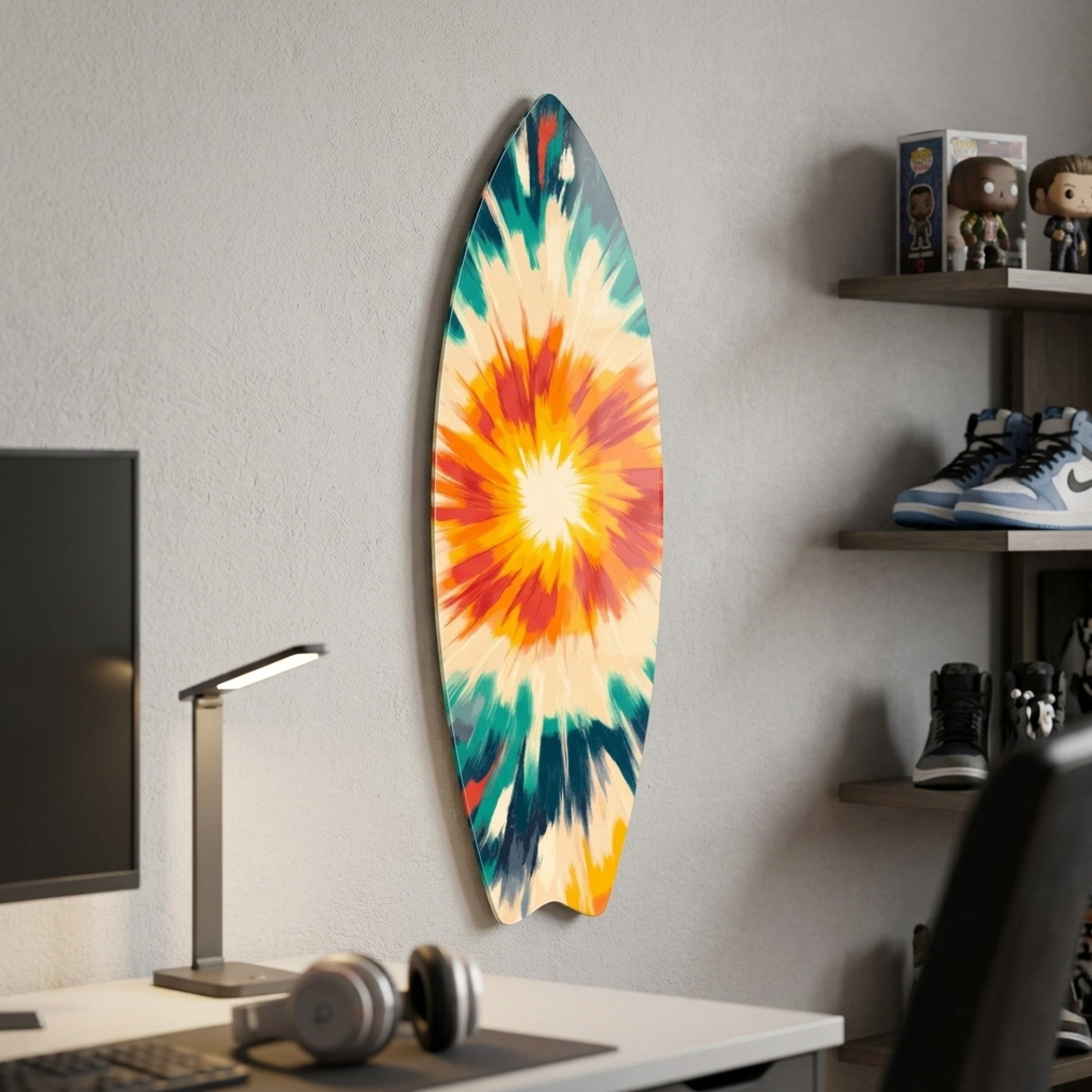 Modern Renkli Tie-Dye Desenli Duvar Dekoru Surf Board Cam Tablo
