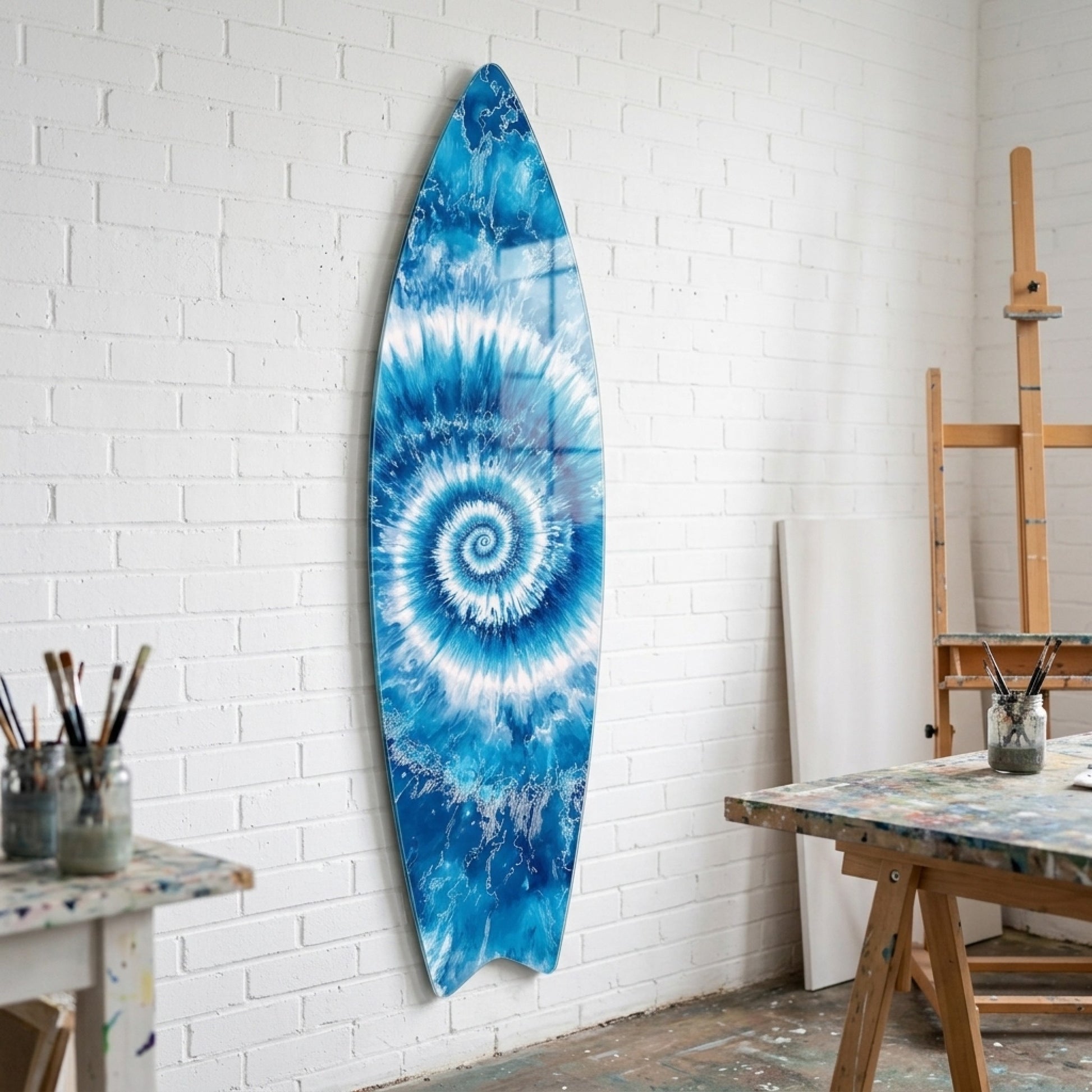 Mavi Beyaz Spiral Batik Desenli Surf Board Cam Tablo