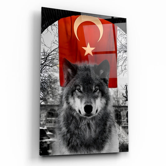 Bayraklı Boz Kurt Cam Tablo