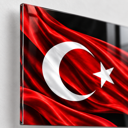 Atatürk ve karşılıklı Türk bayraklı şekilli kesim cam tablo 4 mm rodajlı cam kenarı