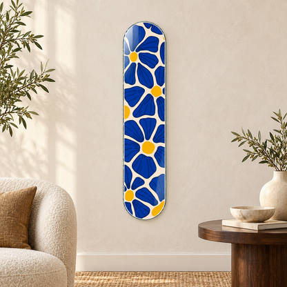 Krem Zeminde Kobalt Mavi Çiçekler Dikey Skate Board Cam Tablo - salon