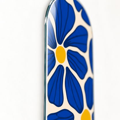 Krem Zeminde Kobalt Mavi Çiçekler Dikey Skate Board Cam Tablo - ince rodajlı kenar