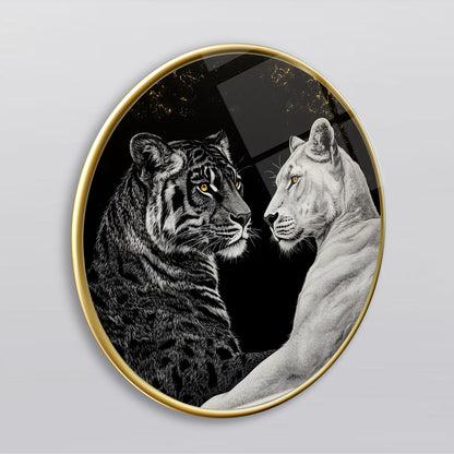 Aslan ve Kaplan Yuvarlak Cam Tablo
