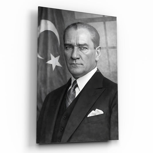 Atatürk Cam Tablo