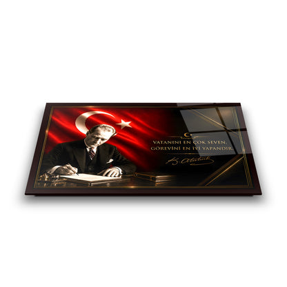 Atatürk Türk Bayraklı Cam Tablo
