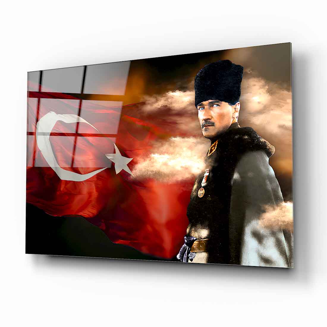Atatürk Türk Bayraklı Cam Tablo