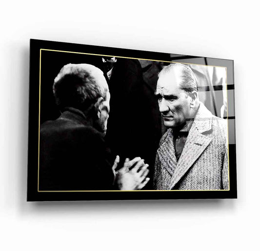 Atatürk Siyah Beyaz Fotoğraf Cam Tablo