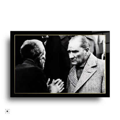 Atatürk Siyah Beyaz Fotoğraf Cam Tablo