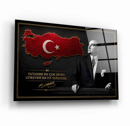 Atatürk Sözlü Kırmızı Türkiye Haritası Cam Tablo