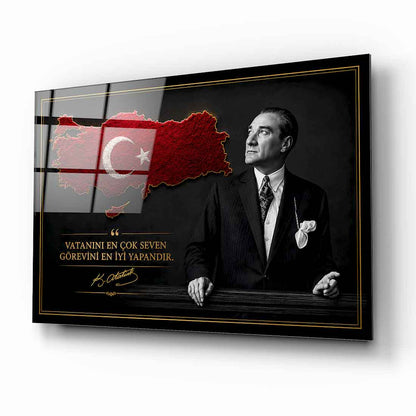 Atatürk Sözlü Kırmızı Türkiye Haritası Cam Tablo