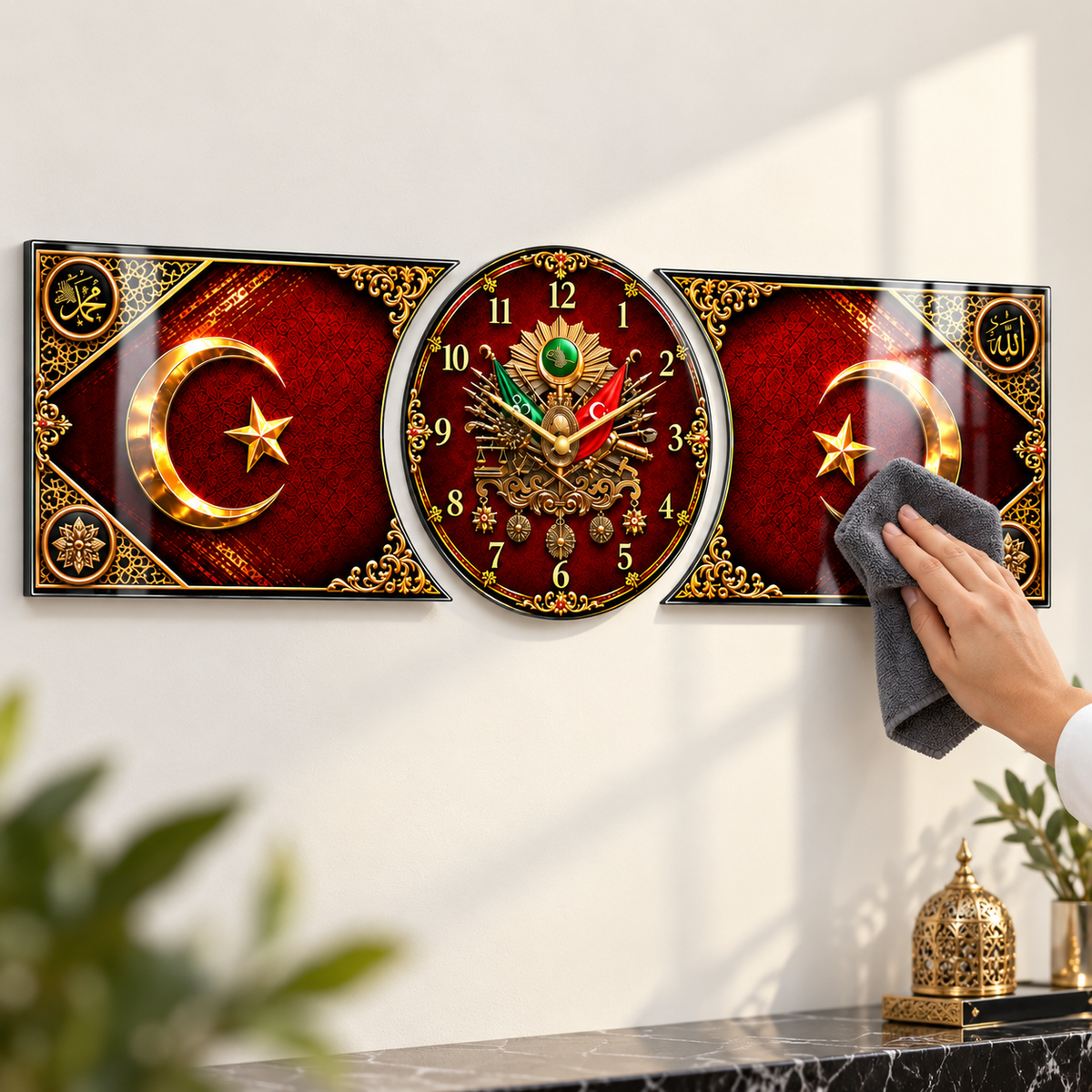 Osmanlı armalı bordo gold saatli cam saat kolay temizlik detayı