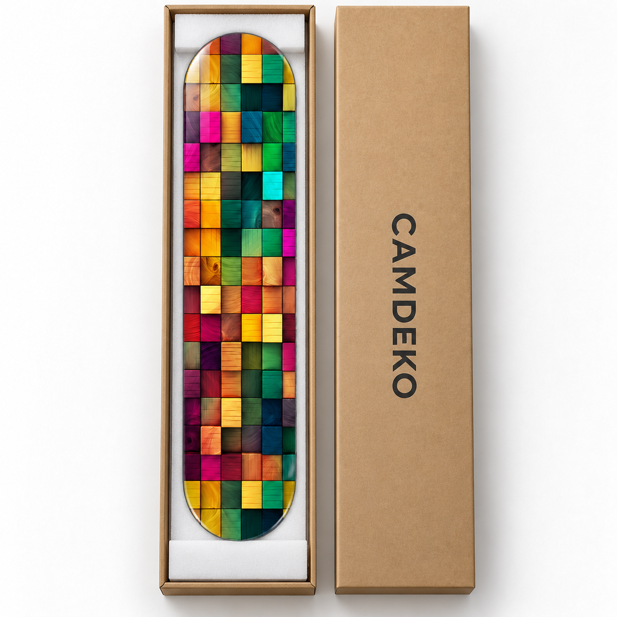Renkli Ahşap Mozaik Dikey Skate Board Cam Tablo – CAMDEKO ambalajı