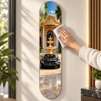 Saray Önünde Siyah Spor Otomobil Dikey Skate Board Cam Tablo – Bakım