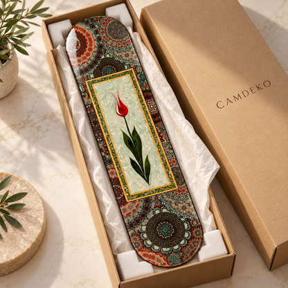 Tezhip Desenli Kırmızı Lale Dikey Skate Board Cam Tablo – CAMDEKO ambalajı