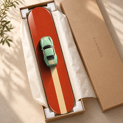 Turuncu Yolda Mint Yeşili Klasik Otomobil Dikey Skate Board Cam Tablo – Paketleme