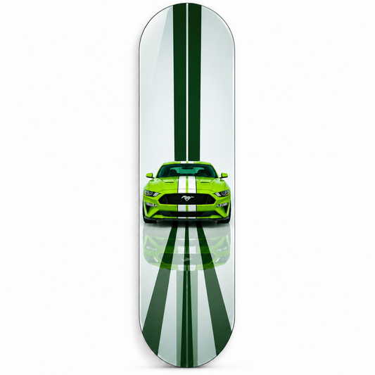 Yeşil Şeritli Canlı Yeşil Spor Otomobil Dikey Skate Board Cam Tablo – Vitrin