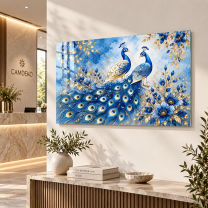 Çiçekli mavi gold tavus kuşları yatay cam tablo lüks fuaye mockup