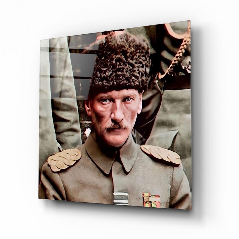 Atatürk Kare Cam Tablo