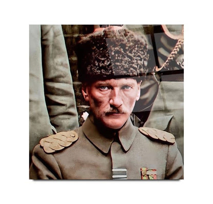 Atatürk Kare Cam Tablo