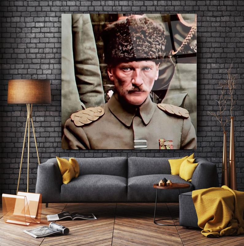 Atatürk Kare Cam Tablo