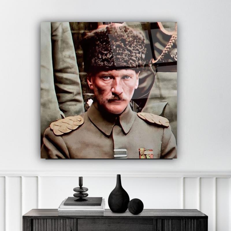 Atatürk Kare Cam Tablo