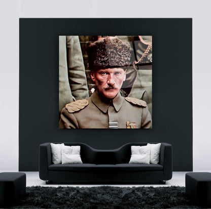 Atatürk Kare Cam Tablo