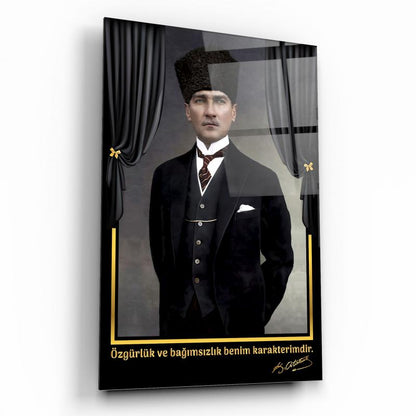 Atatürk Dikey Cam Tablo
