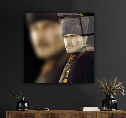 Atatürk Kare Cam Tablo