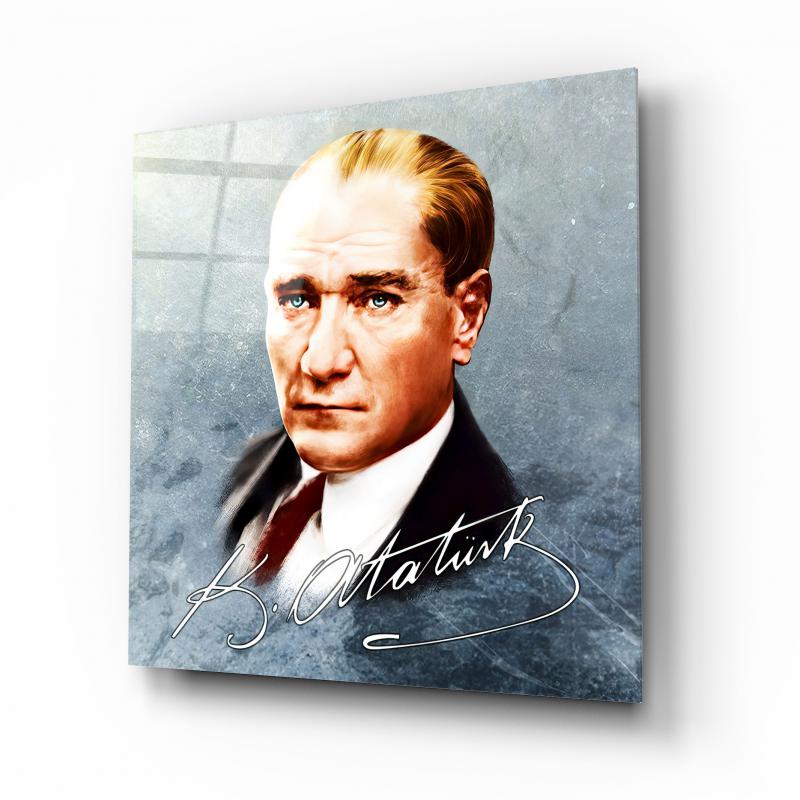 Atatürk Kare Cam Tablo