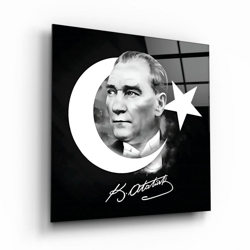 Atatürk Kare Cam Tablo