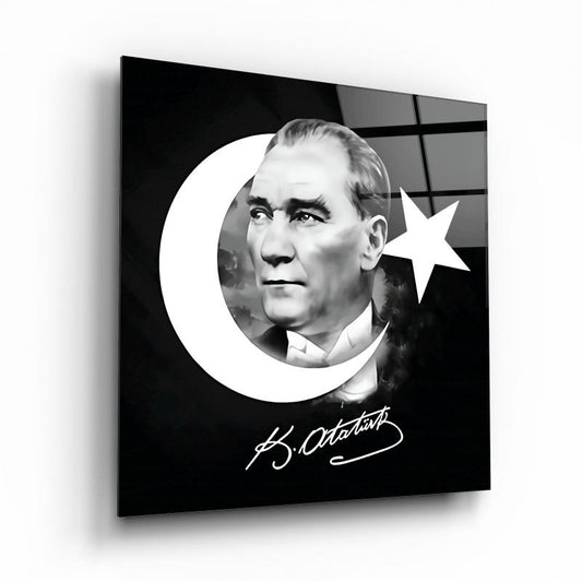 Atatürk Kare Cam Tablo