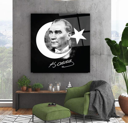 Atatürk Kare Cam Tablo