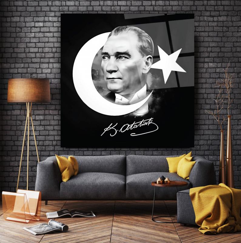 Atatürk Kare Cam Tablo