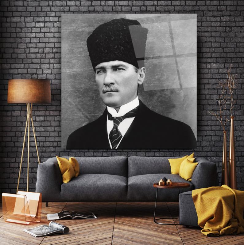 Atatürk Kare Cam Tablo