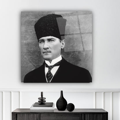 Atatürk Kare Cam Tablo