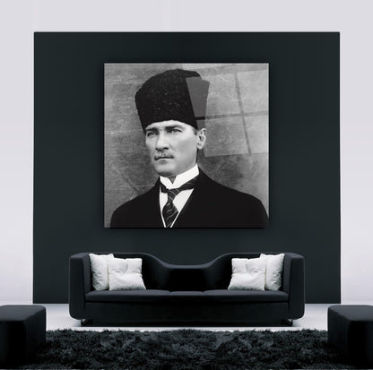 Atatürk Kare Cam Tablo