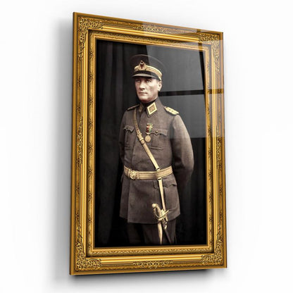 Atatürk Dikey Cam Tablo