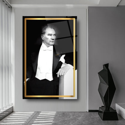 Atatürk Dikey Cam Tablo