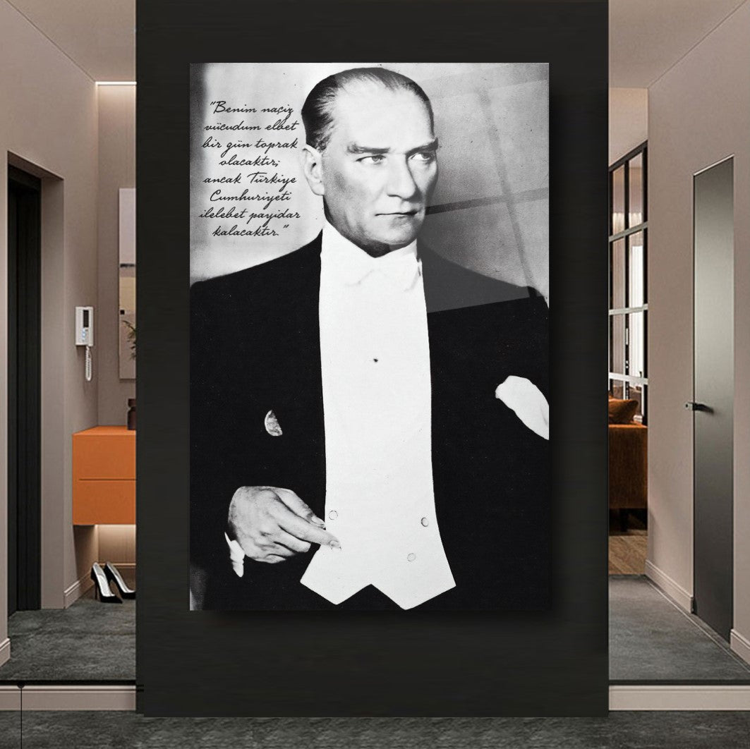 Atatürk Dikey Cam Tablo