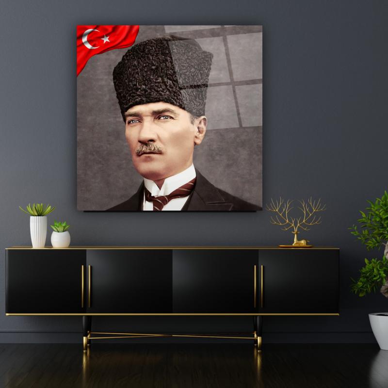 Atatürk Kare Cam Tablo
