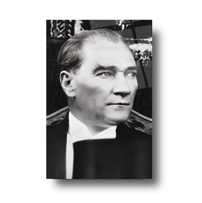 Atatürk Dikey Cam Tablo