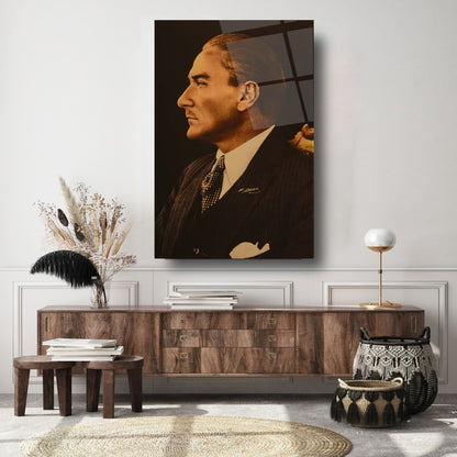 Atatürk Dikey Cam Tablo