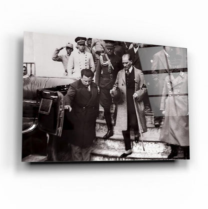 Atatürk Yatay Cam Tablo