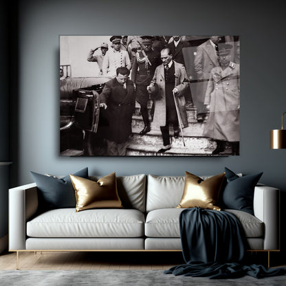 Atatürk Yatay Cam Tablo